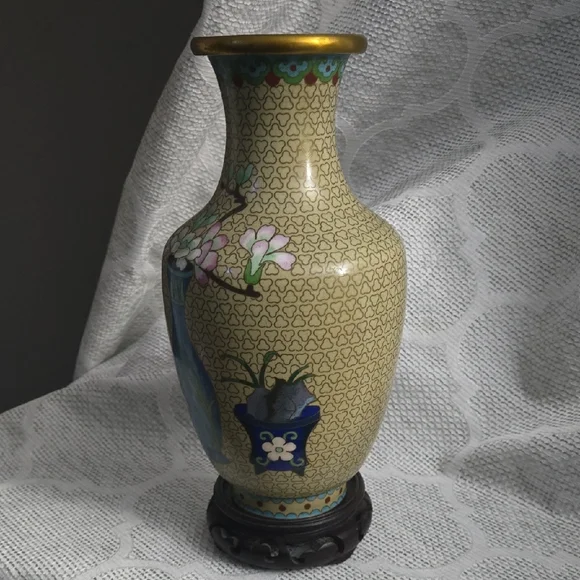 Cloisonne Vase with Wooden Stand - Picture 4 of 10